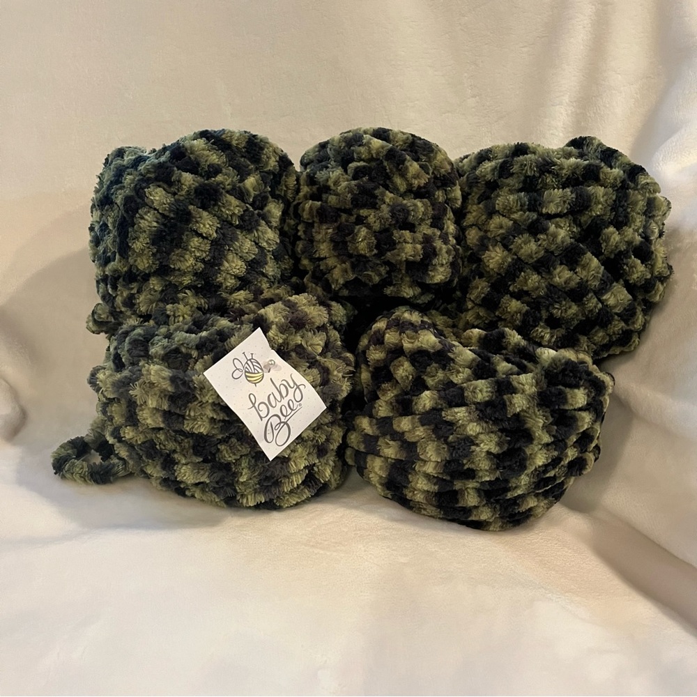 Baby Bee chenille yarn beautiful olive green & forest green color
